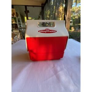 VTG Igloo Playmate Cooler red / white Lunch / 6 pack size USA Clean EUC
